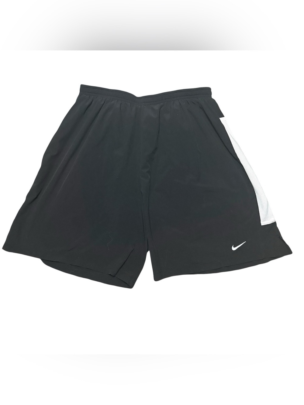 Nike Black DRI-FIT Men's L Shorts with compression Lining Solid White Stripe